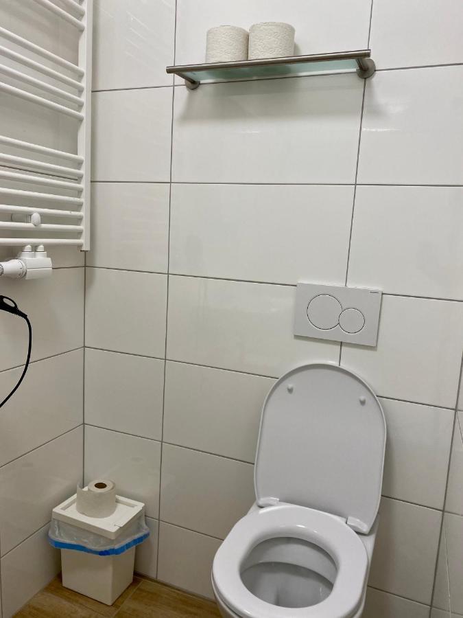 Homestay Ajo Apartments - Messe City Room - Self-Check-In Vienna