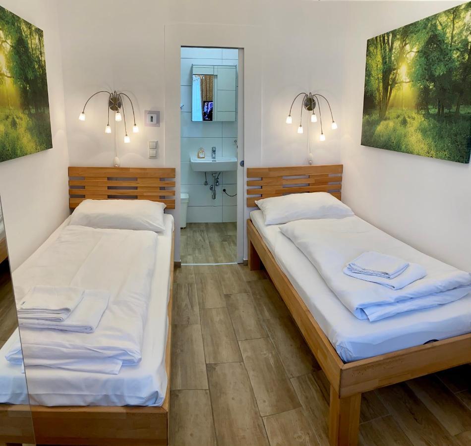 Homestay Ajo Apartments - Messe City Room - Self-Check-In Vienna