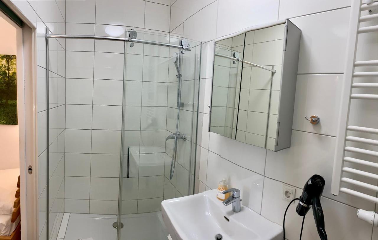 Ajo Apartments - Messe City Room - Self-Check-In * Vienna